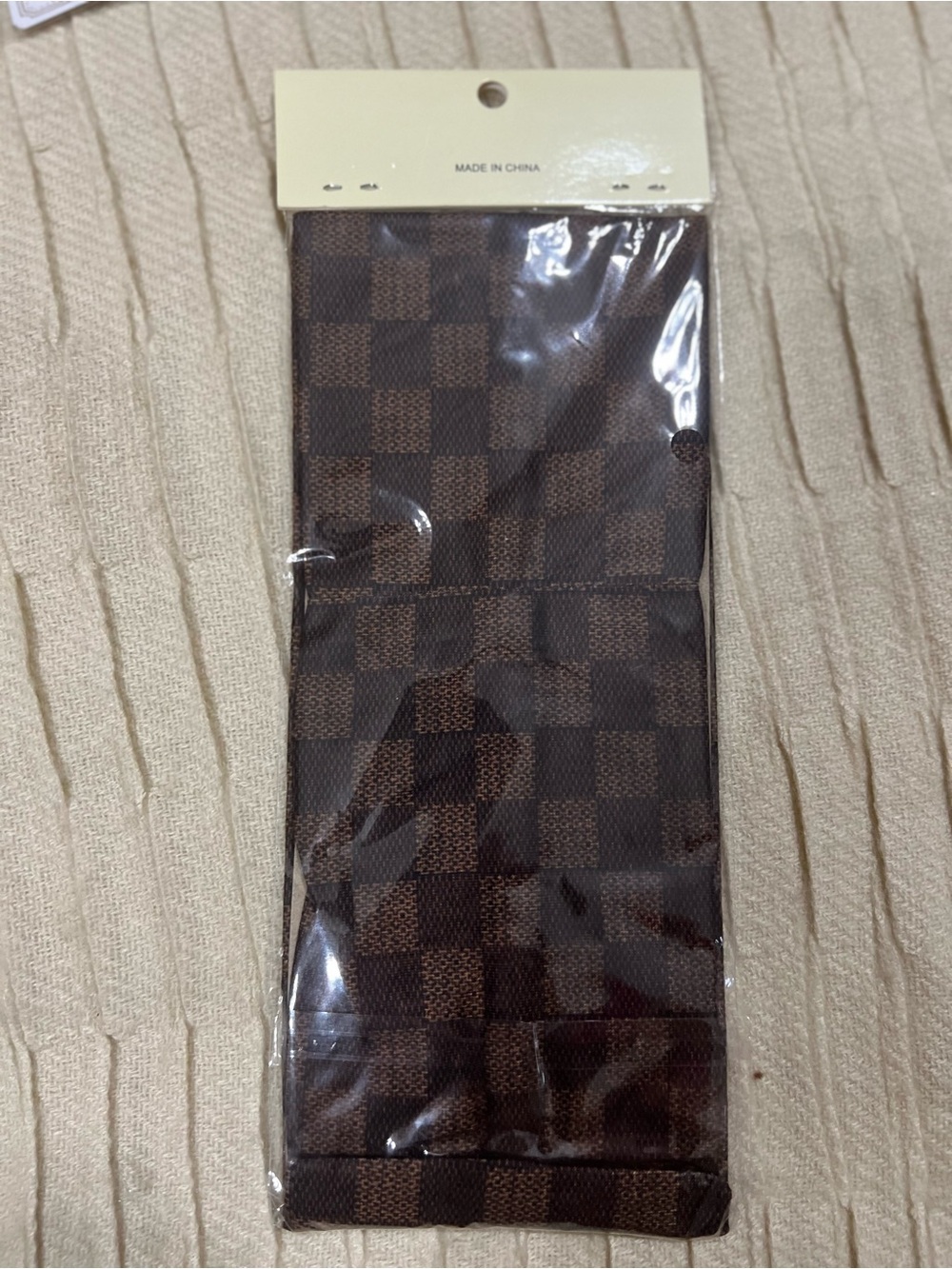 Ellas Brown Checkerboard Fashion Head Wrap NEW In Wrapper - Picture 3 of 4